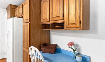 352 Lafayette Rd, North Kingstown, RI 02852