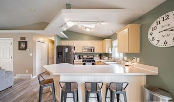 1862 Eagle Pointe Dr, Ammon, ID 83406