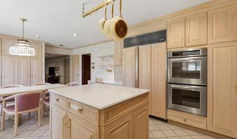746 WRIGHT Dr, Ambler, PA 19002