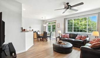 2965 Talaga Dr, Algonquin, IL 60102