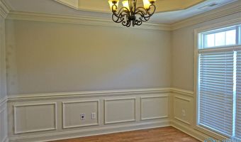 16992 Woodhaven Dr, Athens, AL 35613