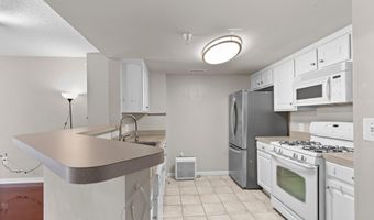 11710 OLD GEORGETOWN Rd 1007, North Bethesda, MD 20852