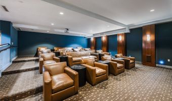 1177 Queen St 3503, Honolulu, HI 96814