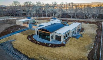 557 Wyatt Ln, Gardnerville, NV 89460