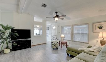 572 Dolphin Cir, Barefoot Bay, FL 32976