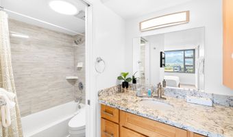 201 Oahu Ave 1111, Honolulu, HI 96815