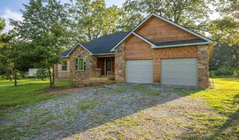 405 Lumpkin Dr, Batesville, AR 72501