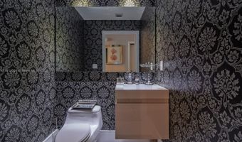 3340 NE 190th St 909, Aventura, FL 33180