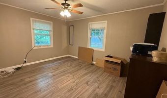 1765 Punch Ln, Batesville, AR 72501