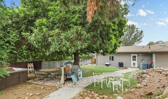 5441 Pennsylvania Ln, La Mesa, CA 91942