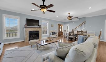 75 Pebble Brook Dr, Albertville, AL 35951