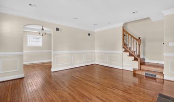 4705 22ND St N, Arlington, VA 22207