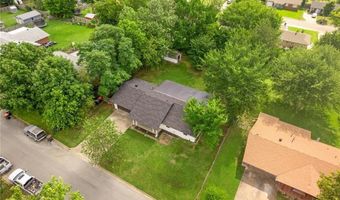 711 Hinshaw, Springdale, AR 72762