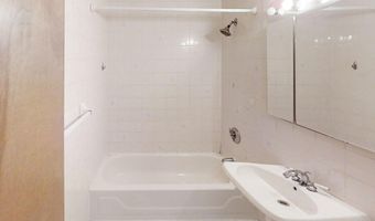 24 Kenmar Dr 233, Billerica, MA 01821