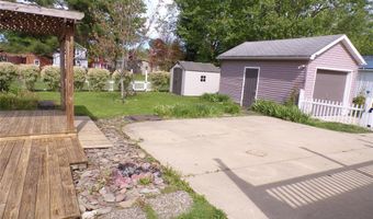 31 CHERRY St, Albion, PA 16401