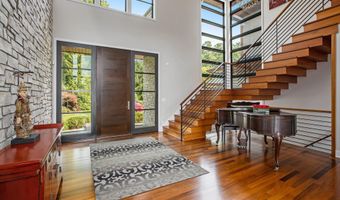 307 Windy Crest Dr, Ann Arbor, MI 48105