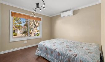 2245 Nob Hill Dr, Carlsbad, CA 92008