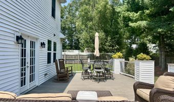 14 Hemlock Ln, Bayville, NJ 08721