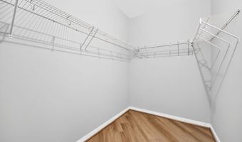 41895 CATHEDRAL VALLEY Sq 401, Aldie, VA 20105