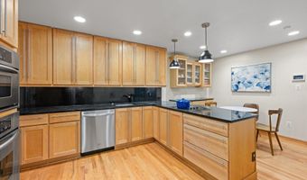 7714 WHITERIM Ter, Potomac, MD 20854