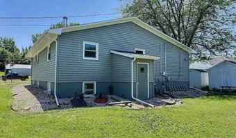 1111 Kingsbury St, Belle Fourche, SD 57717