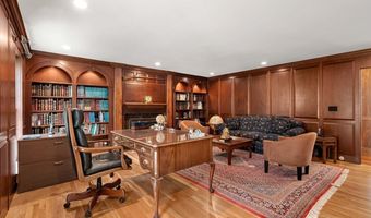 56 Oak Dr, Bedford, NH 03110