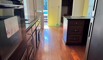 1716 Whisperwood St, Albany, GA 31721