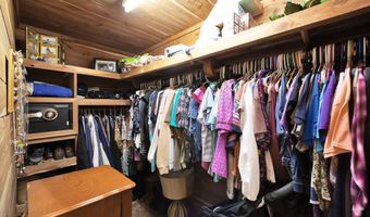 1584 Hawkins Ln, Bells, TN 38006