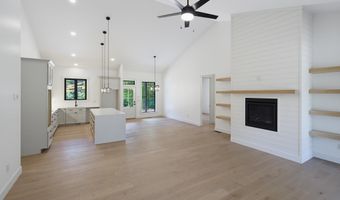 713 Province Rd, Belmont, NH 03220