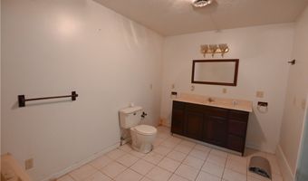 6610 6th Ave, Andover, OH 44003