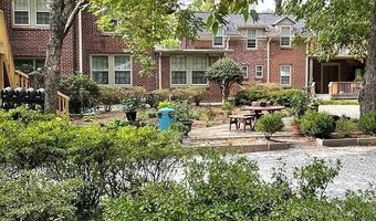 206 N Poplar St G, Aberdeen, NC 28315