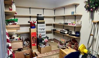 2501 MARYE St, Alexandria, LA 71301