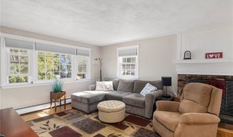 1 Adelaide Ave, Bristol, RI 02809