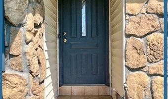 307 Hickory Ln, Batesville, MS 38606