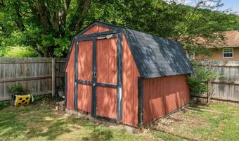 6 Gloucester Ct, Barboursville, WV 25504