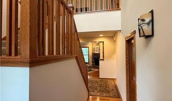 11662 Laketowne Vw, Albertville, MN 55301
