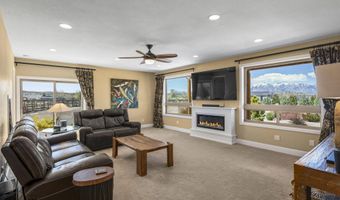 1324 Tamzy Ct, Gardnerville, NV 89410
