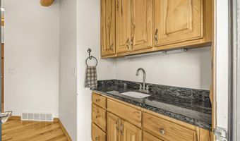 244 BLACK MOUNTAIN Ln, Alpine, WY 83128