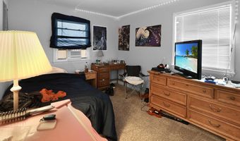 40 BERTRAND Dr, Dover, DE 19904
