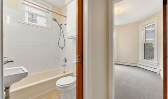 38 Long St, Barre, VT 05641