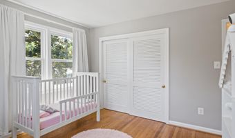 2606 N QUINCY St, Arlington, VA 22207