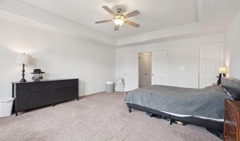 42227 CANARY GRASS Sq, Aldie, VA 20105