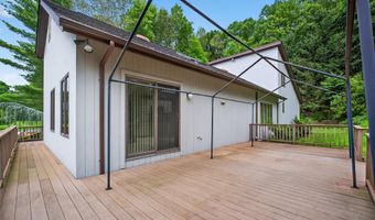 35 Greenlawn Rd, Amawalk, NY 10501