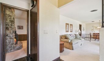 225 LAKE DESTINY Trl, Altamonte Springs, FL 32714
