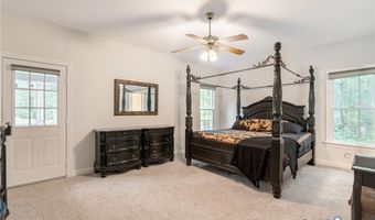 13032 Beech Creek Ln, Ashland, VA 23005