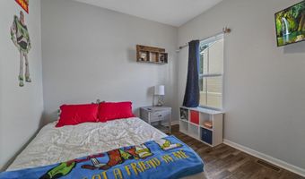 23 Avalon Ave, Barnegat, NJ 08005