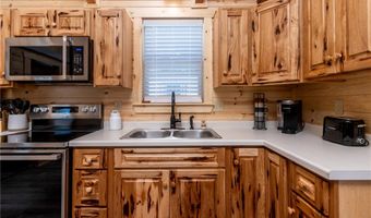 12 14 16 18 Montana Ave, Absarokee, MT 59001