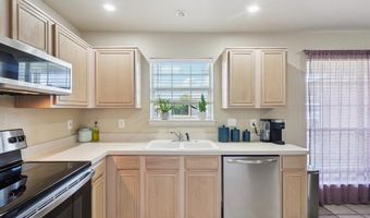 110 Apache Trl, Alvarado, TX 76009