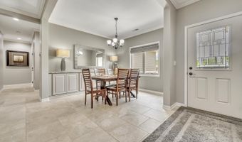 905 Emerald Pines Dr, Arnolds Park, IA 51331