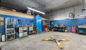 307 311 N Main, Andale, KS 67001